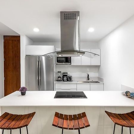 Trendy 1 Bedroom Apartment In Cruz Con Mar Brand New Building بلايا ديل كارمن المظهر الخارجي الصورة