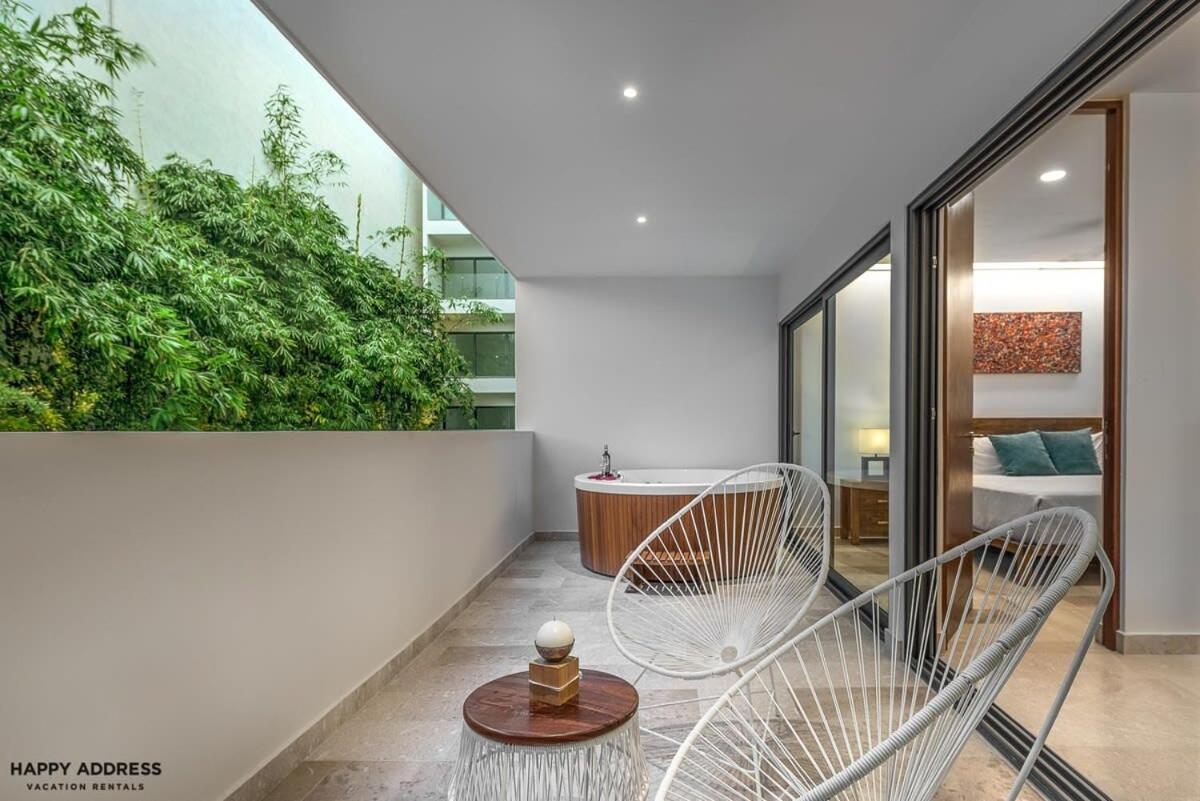 Trendy 1 Bedroom Apartment In Cruz Con Mar Brand New Building بلايا ديل كارمن المظهر الخارجي الصورة