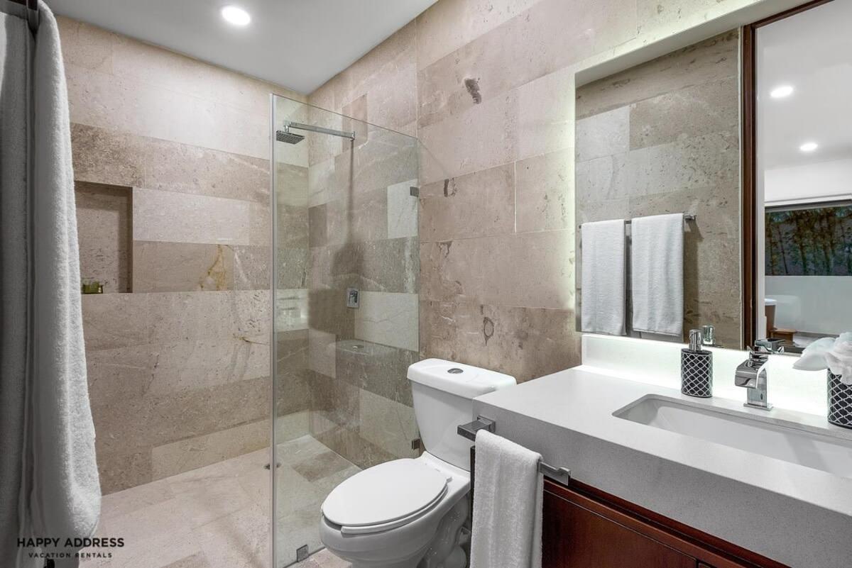 Trendy 1 Bedroom Apartment In Cruz Con Mar Brand New Building بلايا ديل كارمن المظهر الخارجي الصورة